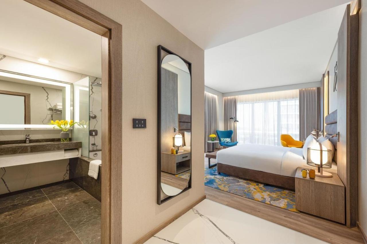 Voco Dubai The Palm By Ihg Hotel Bagian luar foto